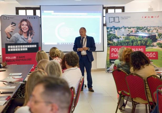 Dr hab. inż. Arkadiusz Gola, prof. PL - Kierownik Katedry Informatyzacji i Robotyzacji Produkcji Politechniki Lubelskiej, główny koordynator Konferencji. Fot. Politechnika Lubelska